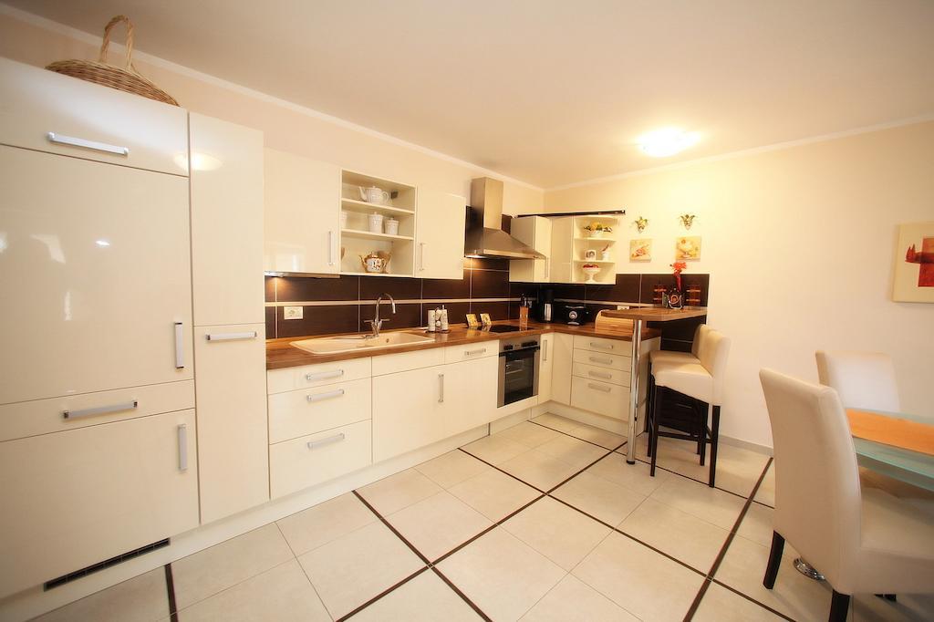 Holiday Home Villa Bella Vrsar Quarto foto