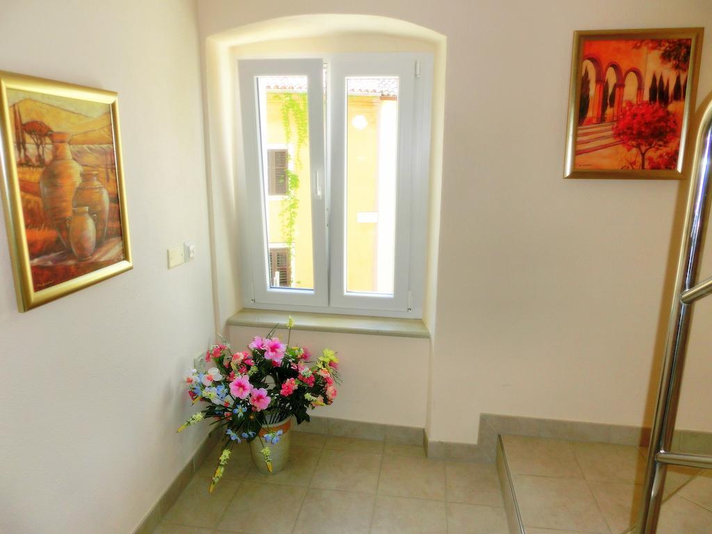 Holiday Home Villa Bella Vrsar Quarto foto
